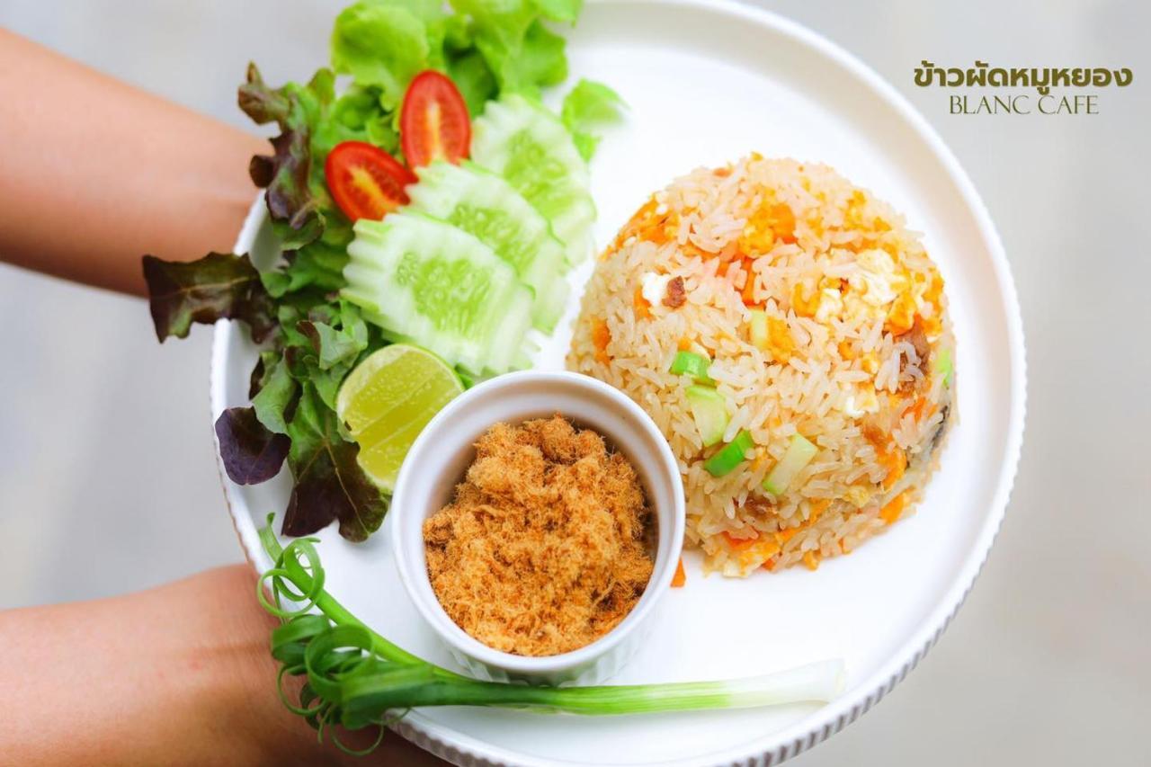 Ananzitra Hotel Kanchanaburi Exteriér fotografie